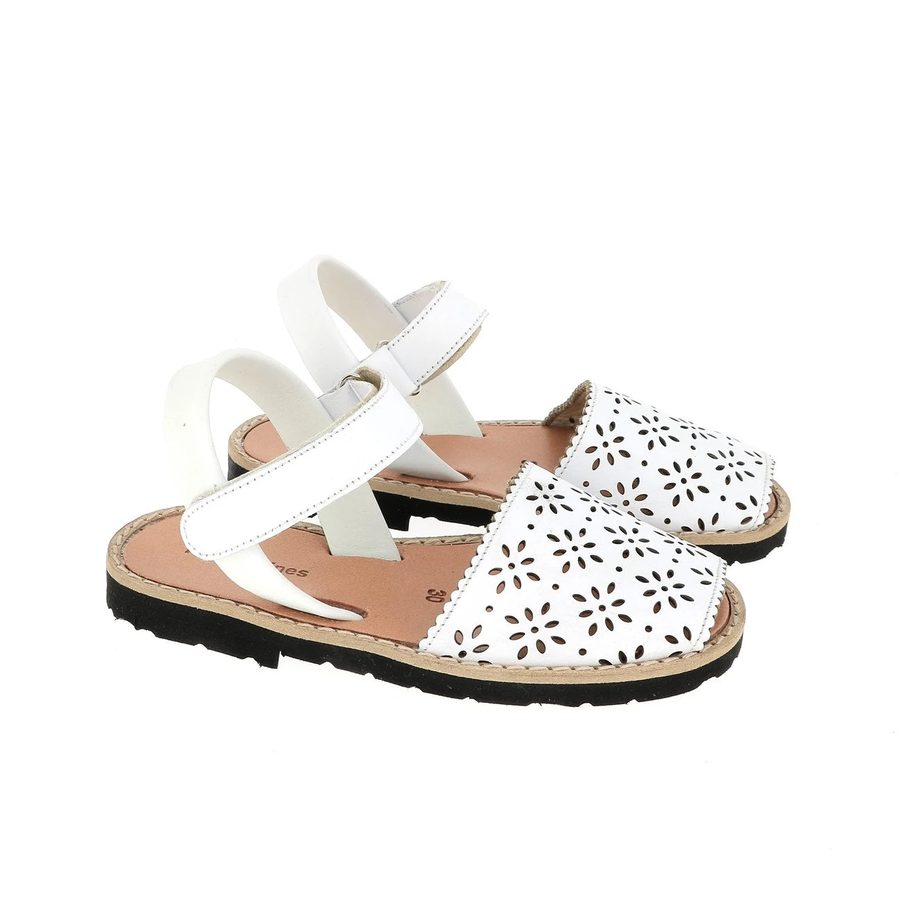 Avarca Velcro Cuero Perforado Blanco