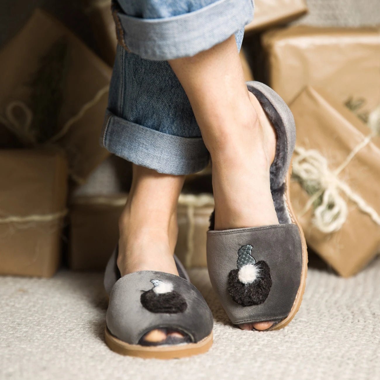 Avarca Broderie Karl